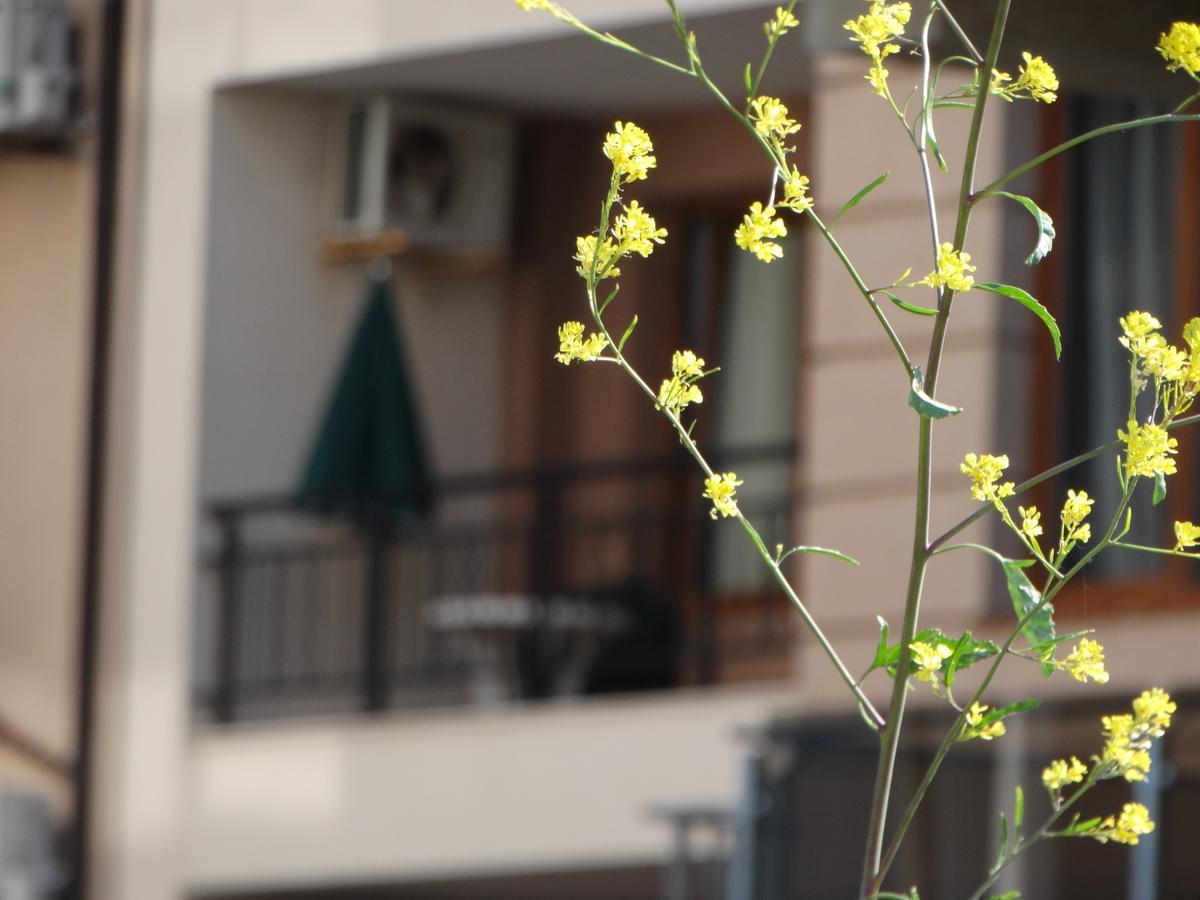 Apartamento Lora Boutique Pomorie Exterior foto